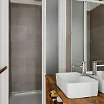 Charming Apt, Metro 4 & Rer B, 6 Guests, Cdg Access, 1-2 *