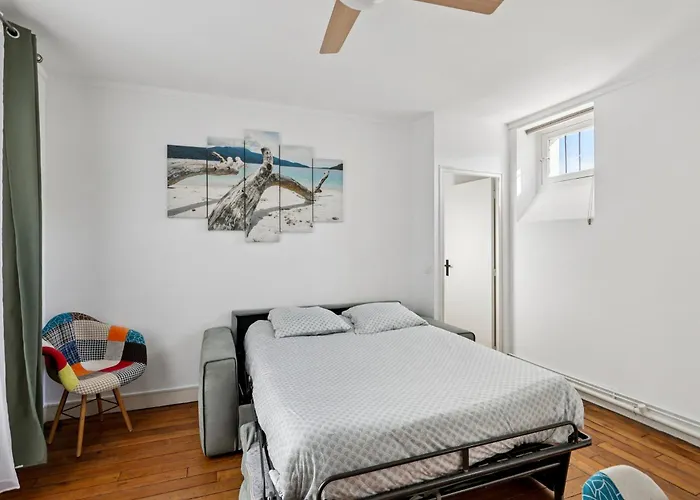 Charming Apt, Metro 4 & Rer B, 6 Guests, Cdg Access, 1-2 Daire Paris